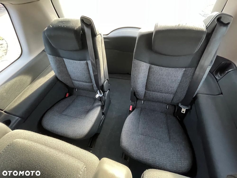 Renault Espace 2.0 dCi Initiale - 10