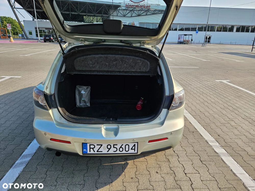 Mazda 3 1.6 Exclusive - 9