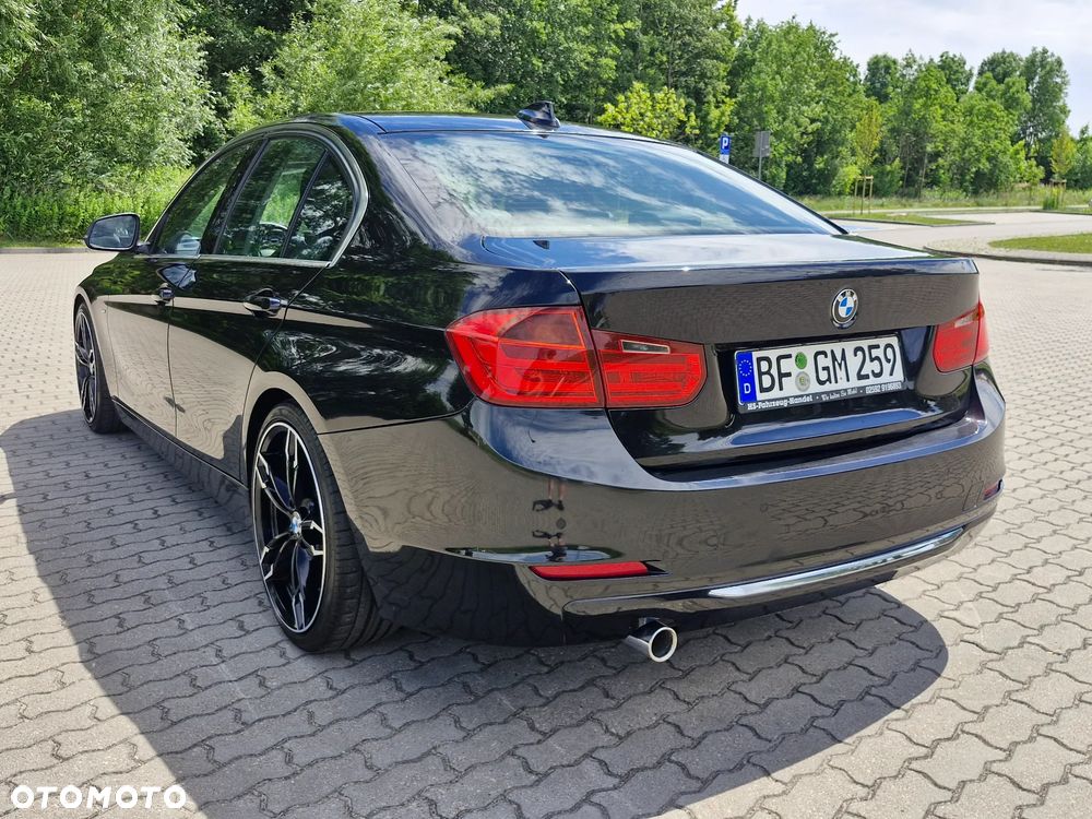 BMW Seria 3 318d Blue Performance Luxury Line - 18