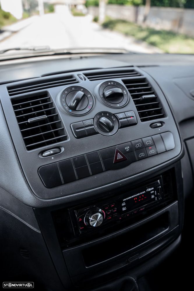 Mercedes-Benz Vito 113 CDI Longa - 30