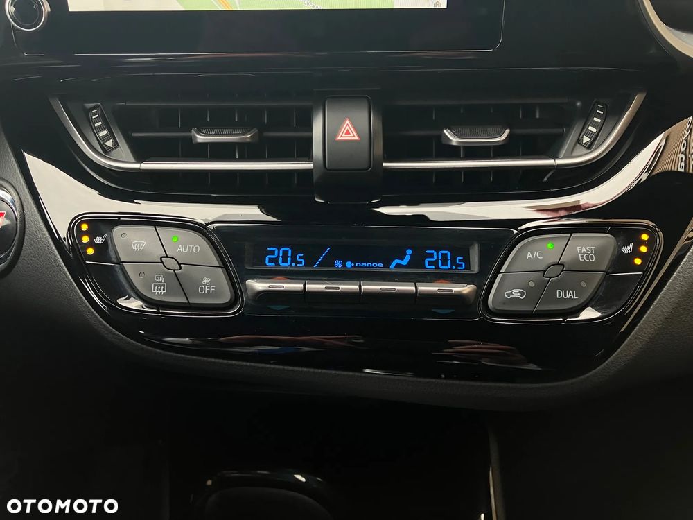 Toyota C-HR 1.8 Hybrid GPF GR Sport - 32