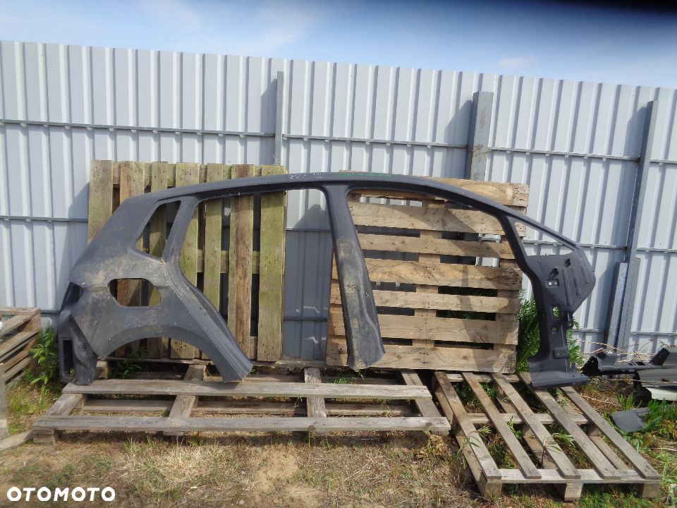 VW GOLF VII SPORTSVAN POSZYCIE SŁUPEK PRÓG PRAWY PRZÓD - 1