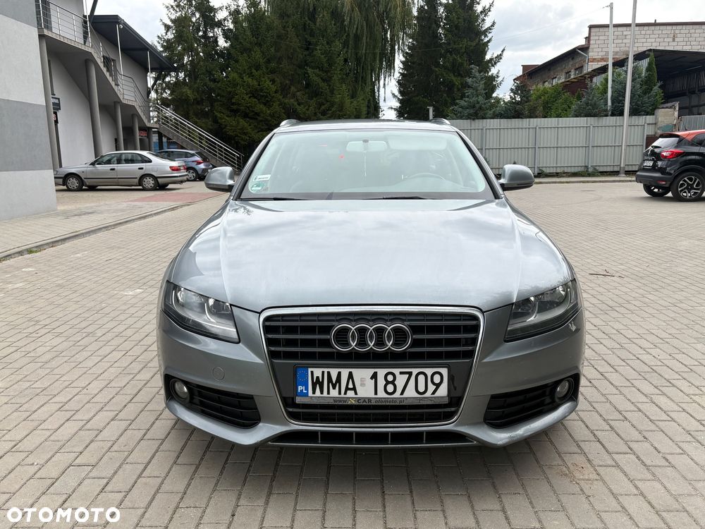 Audi A4 Avant 2.0 TDI - 9
