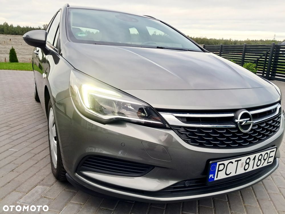 Opel Astra 1.6 CDTI Cosmo - 20