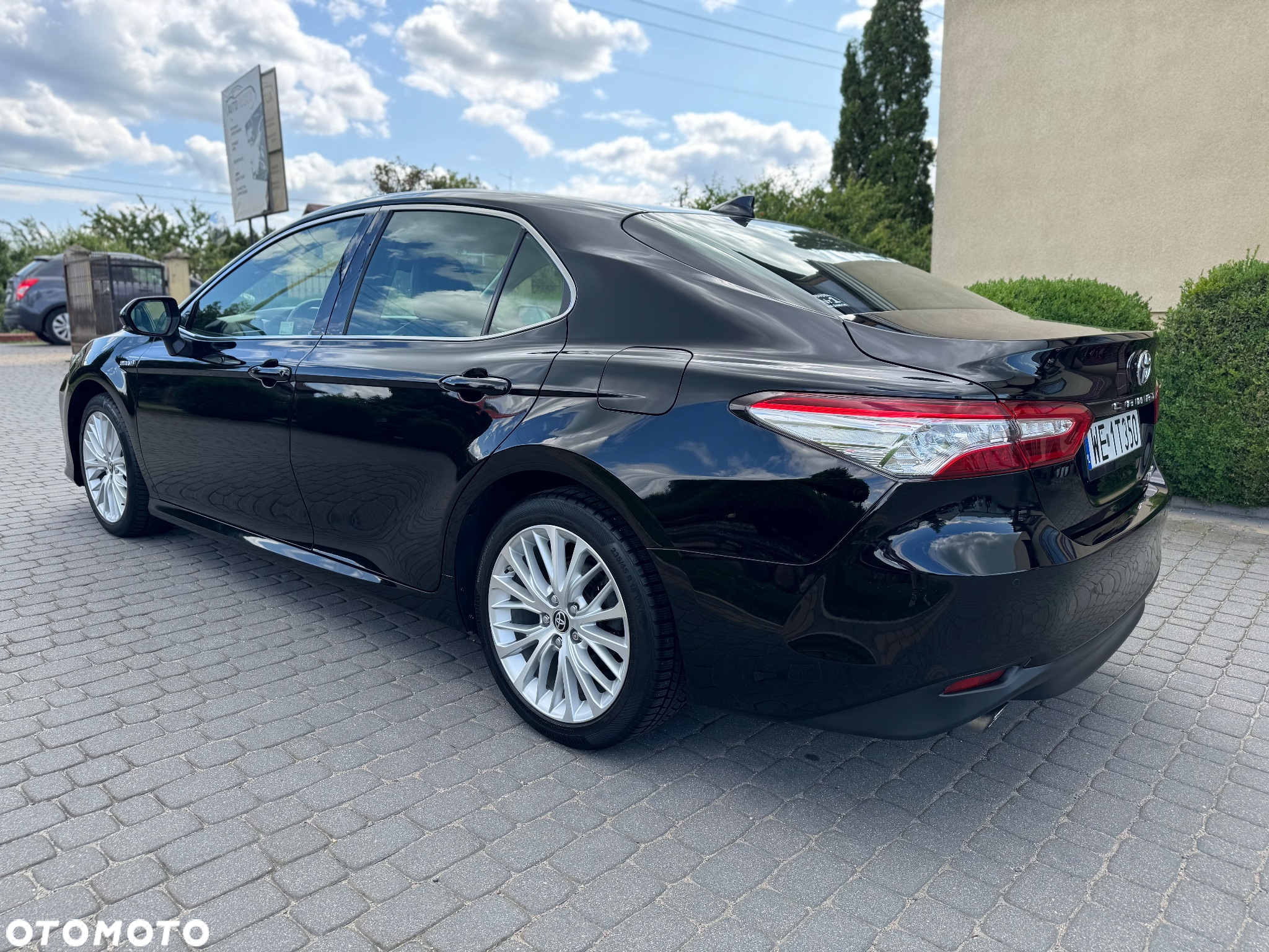 Toyota Camry 2.5 Hybrid Executive CVT - 10