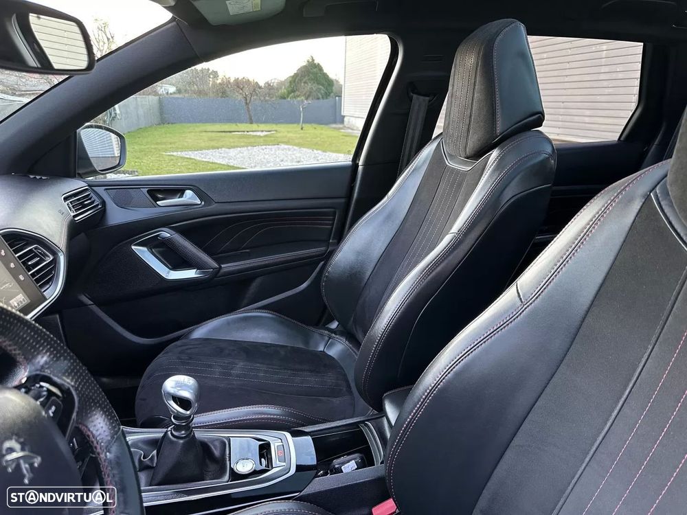 Peugeot 308 SW 2.0 BlueHDi GT Line - 28