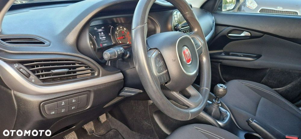 Fiat Tipo - 18