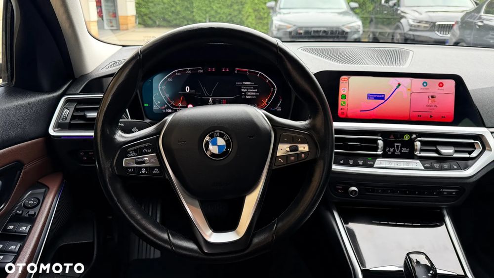 BMW Seria 3 320d MHEV Luxury Line - 23
