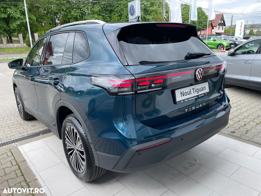 Volkswagen Tiguan - 5