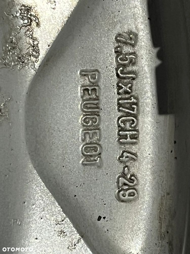 Felga Peugeot 3008 4x108 7,5J x 17 ET 29 9684883880 - 5