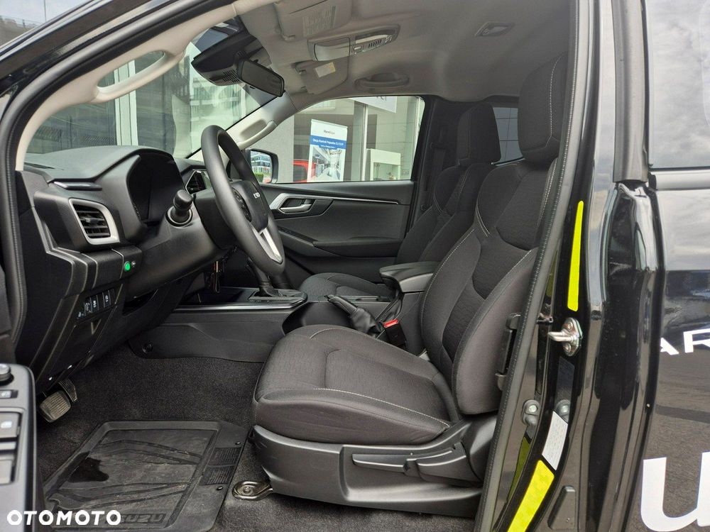 Isuzu D-Max - 10