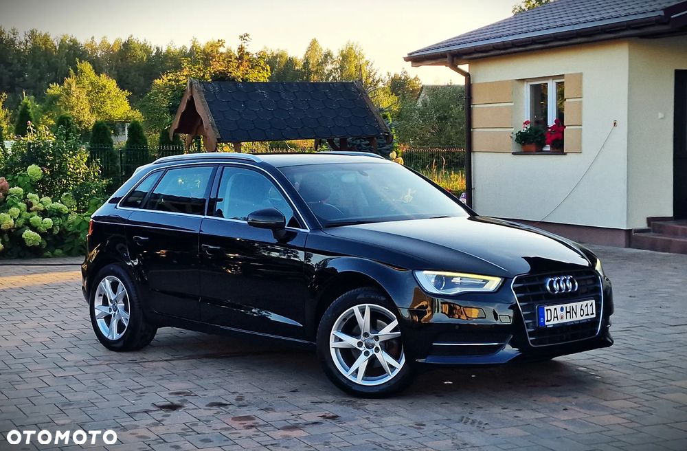 Audi A3 Sportback 1.4 TFSI CoD Ambiente - 11