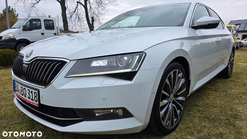 Skoda Superb 2.0 TDI L&K DSG - 40