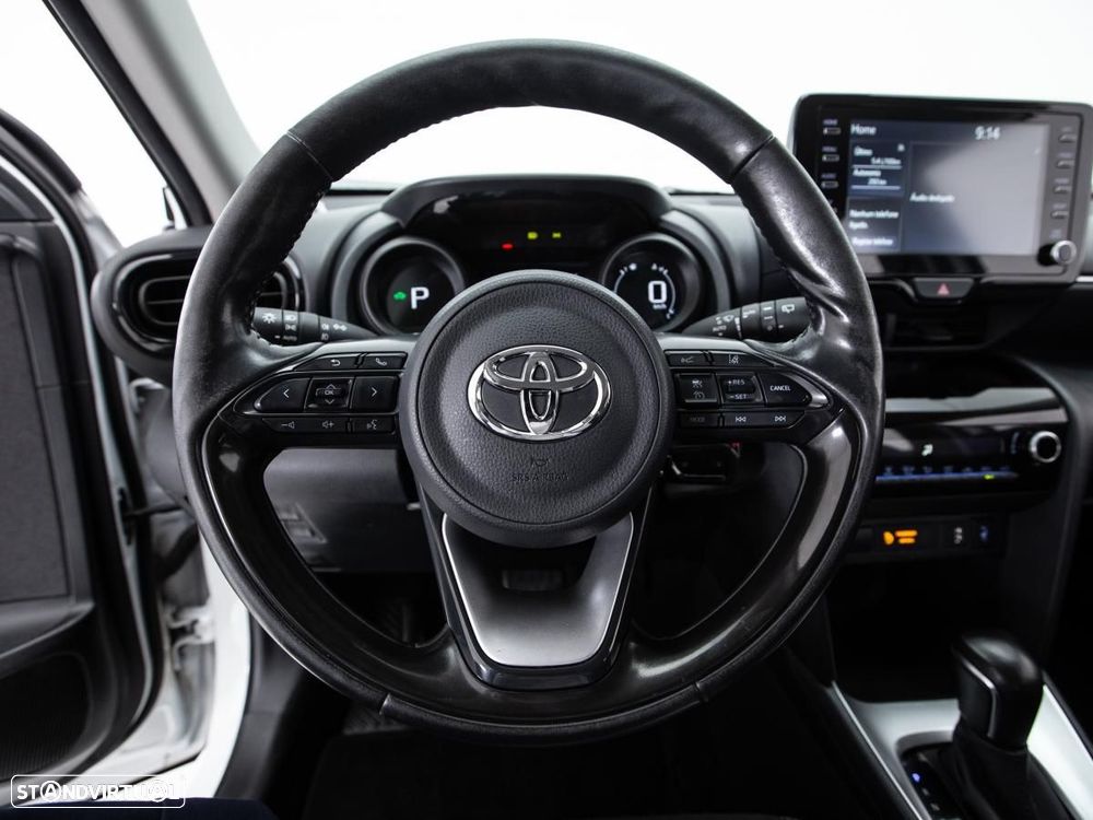 Toyota Yaris Cross 1.5 HDF Comfort Plus - 14