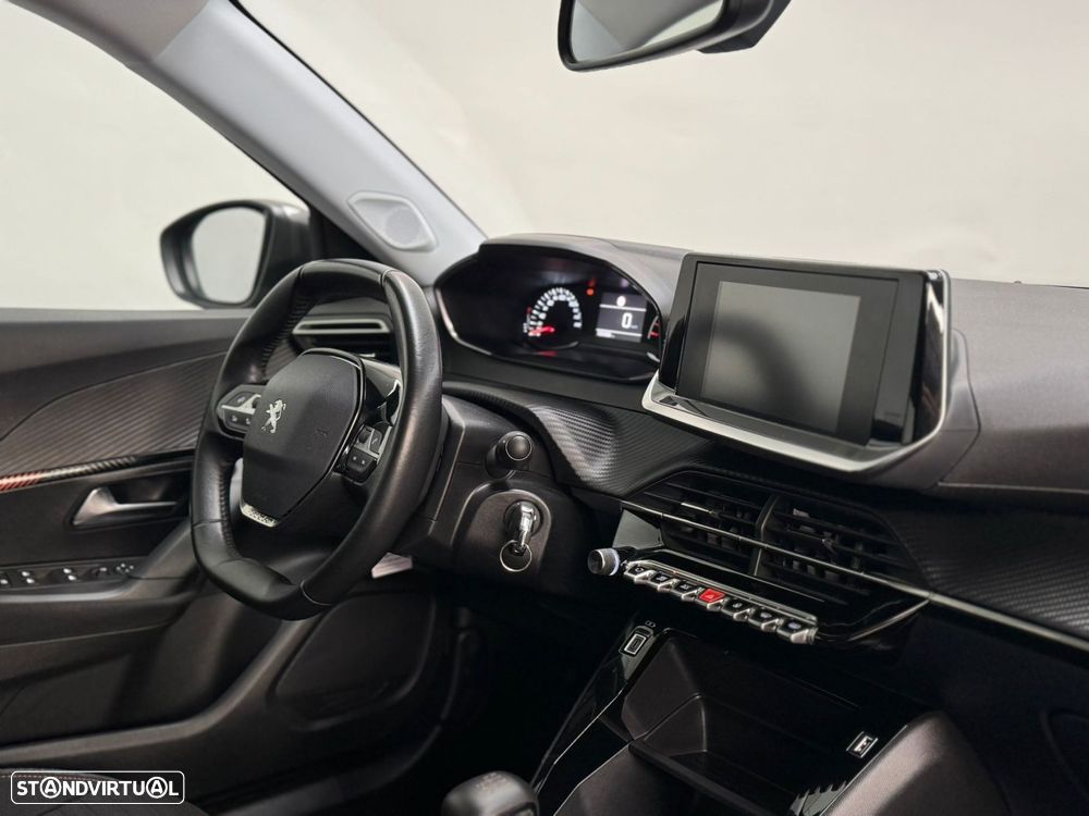 Peugeot 2008 1.2 PureTech Active Pack - 21
