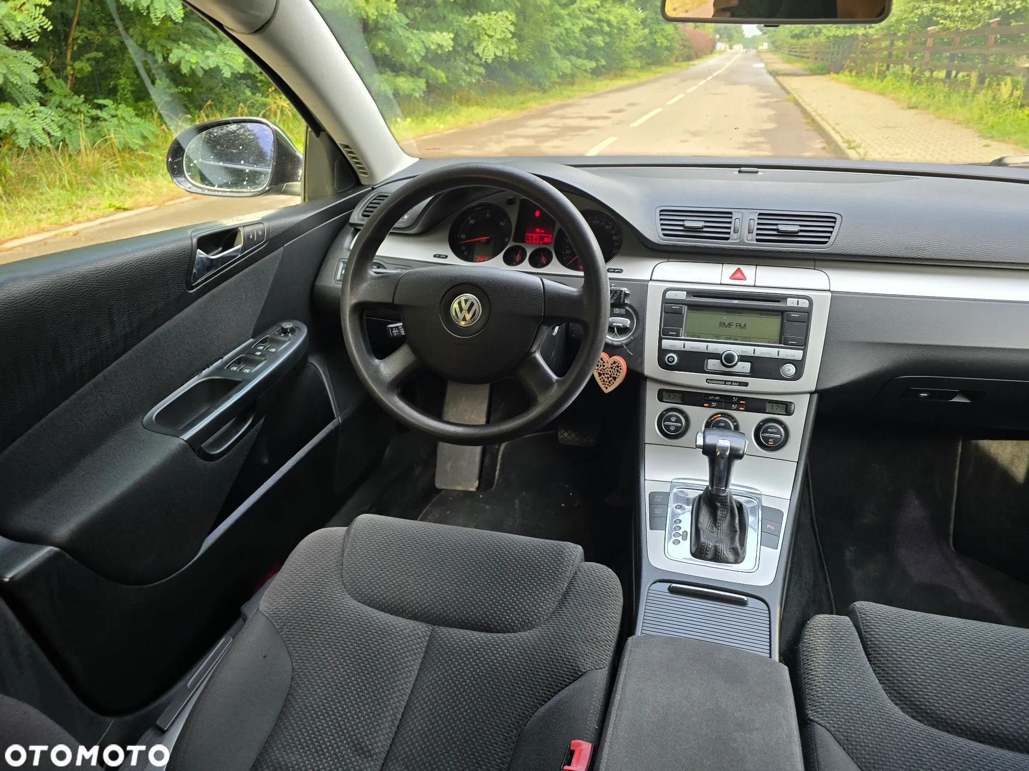 Volkswagen Passat 2.0 TDI Highline - 6