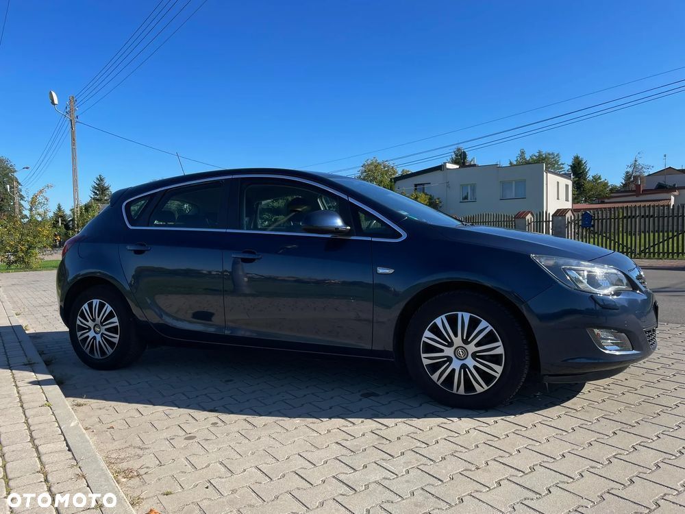 Opel Astra IV 1.4 T Sport - 3
