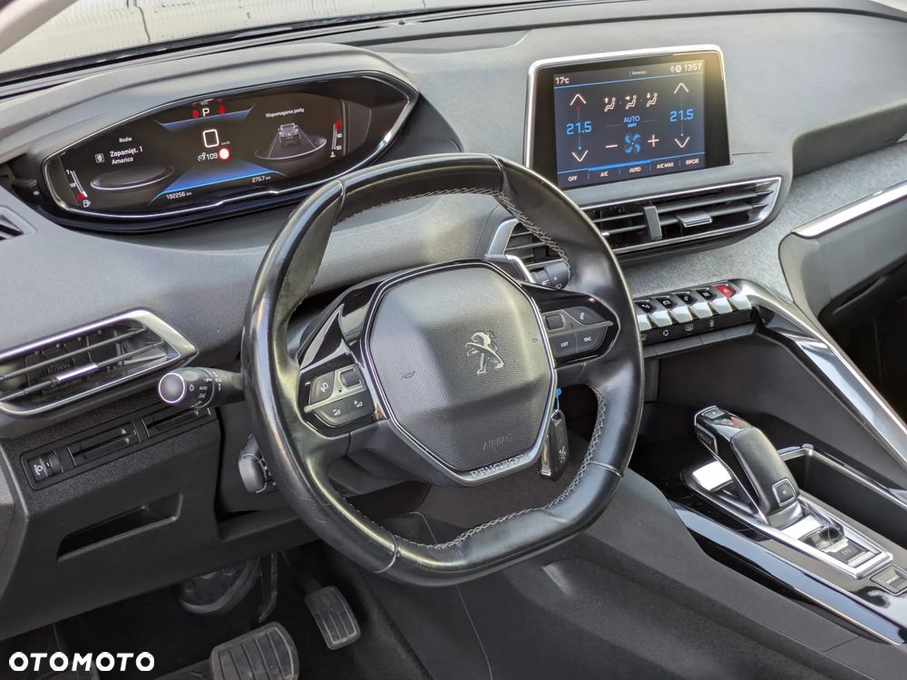 Peugeot 3008 1.5 BlueHDi Allure Pack S&S EAT8 - 8