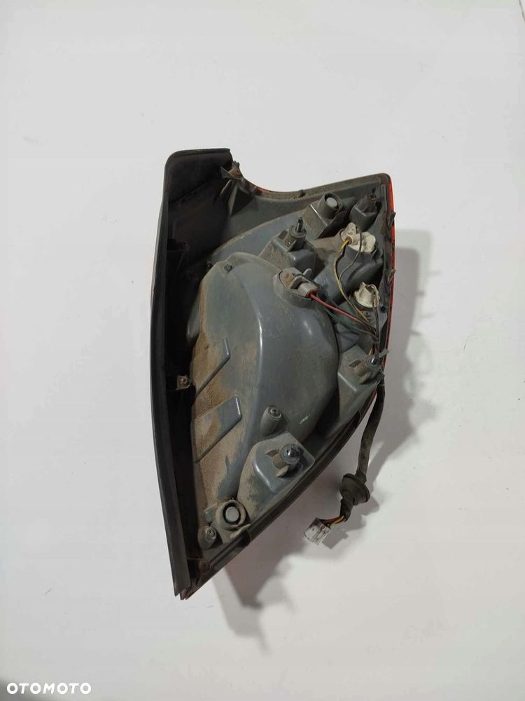 LAMPA LEWA TYLNA TYŁ KIA CEED I LIFT 9-12 - 3