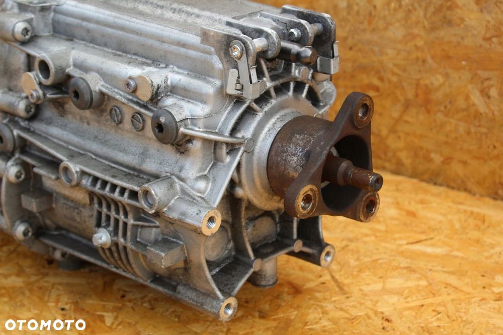 Skrzynia Biegów BMW e90 e87 2.0d 1069401058 ZF - 6