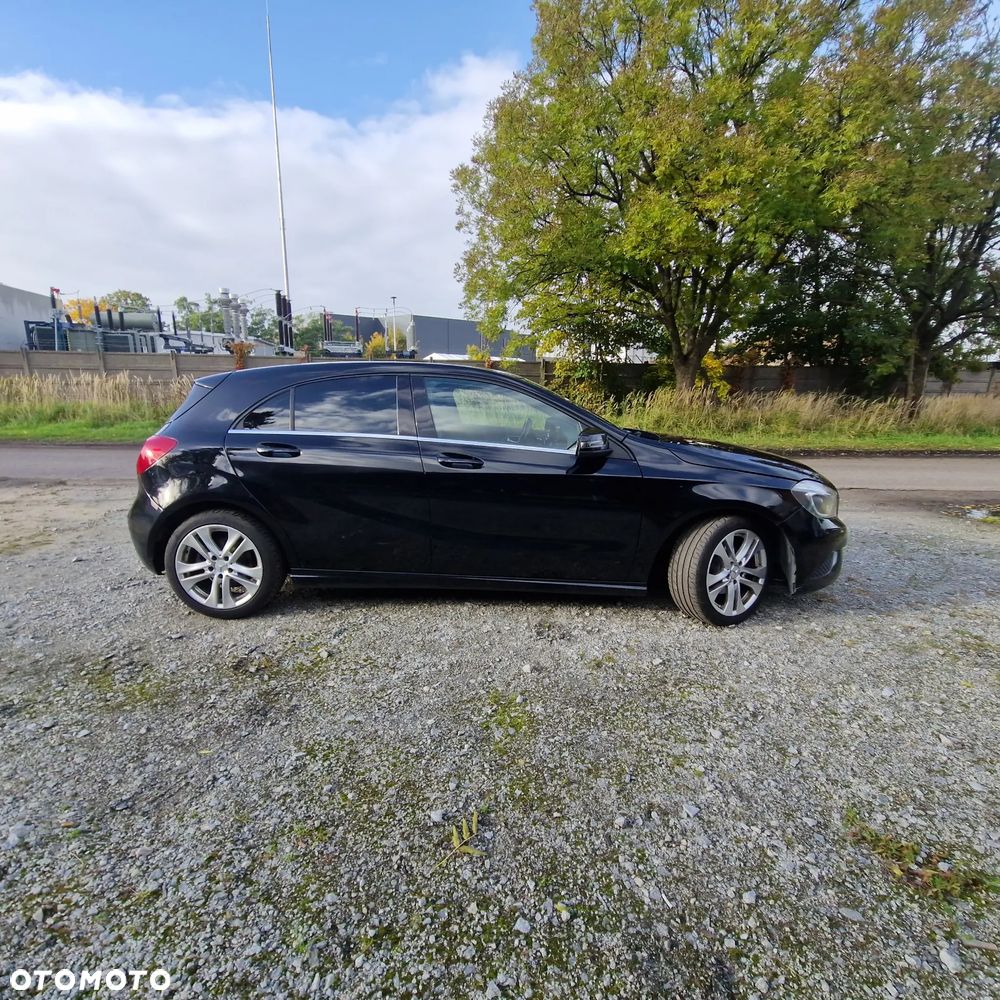 Mercedes-Benz Klasa A 180 d BlueEff Edition - 5