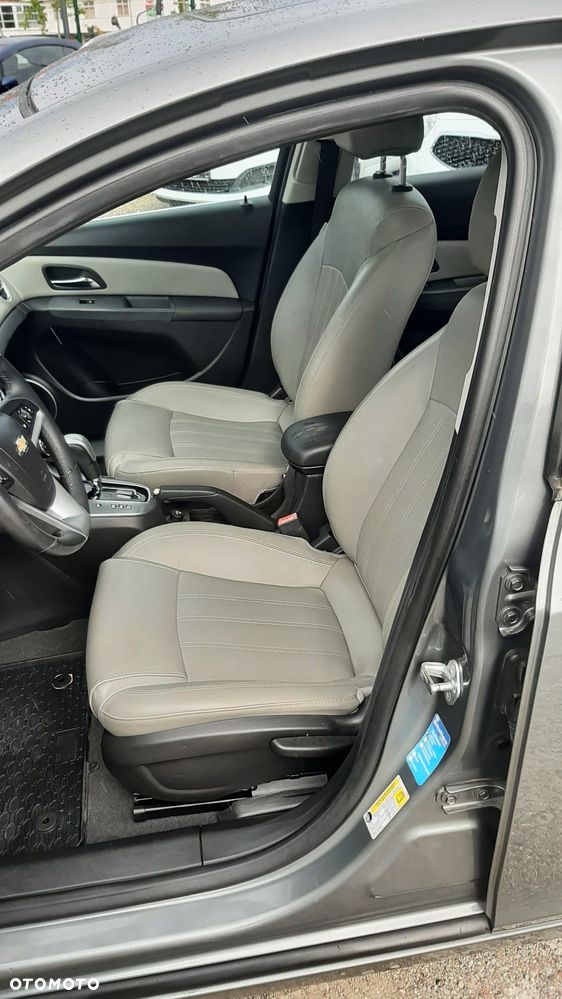 Chevrolet Cruze 1.8 Automatik LTZ - 12