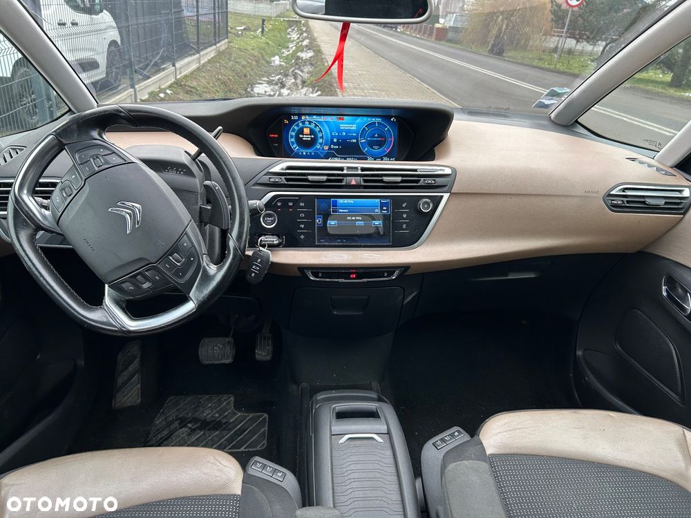 Citroën C4 Picasso 1.6 e-HDi Exclusive ETG6 - 16