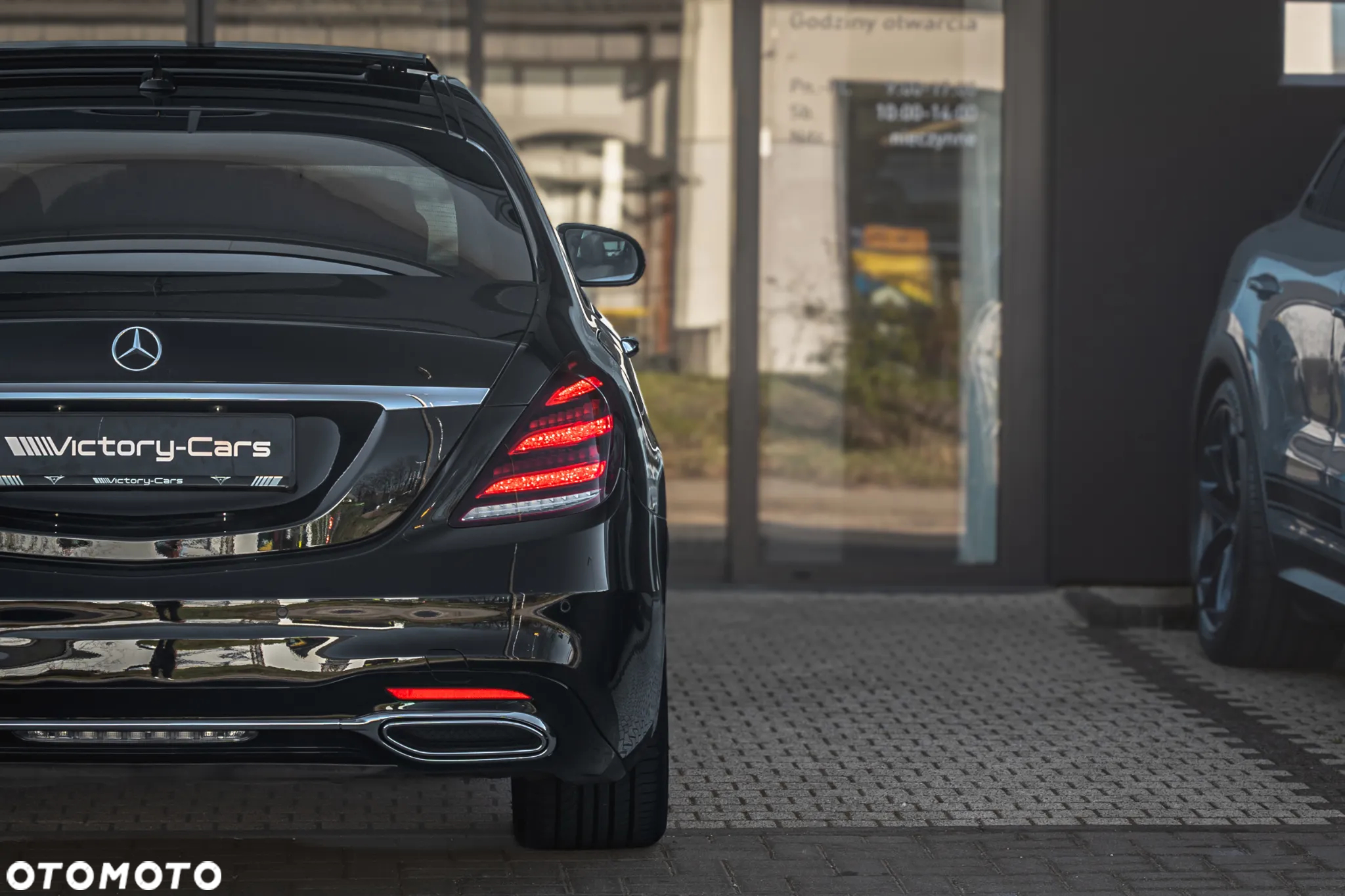Mercedes-Benz Klasa S 400 d 4-Matic L 9G-TRONIC - 17
