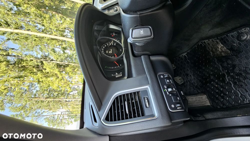Volvo XC 60 D3 Base - 17
