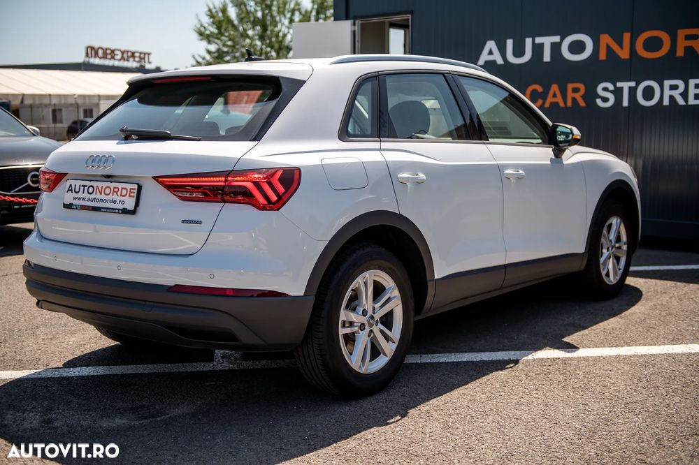 Audi Q3 40 TFSI quattro S tronic - 32