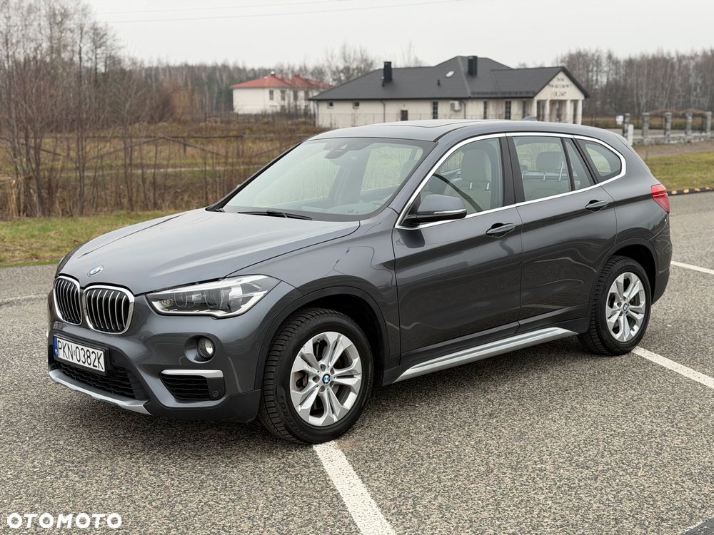 BMW X1 xDrive20i xLine sport - 2