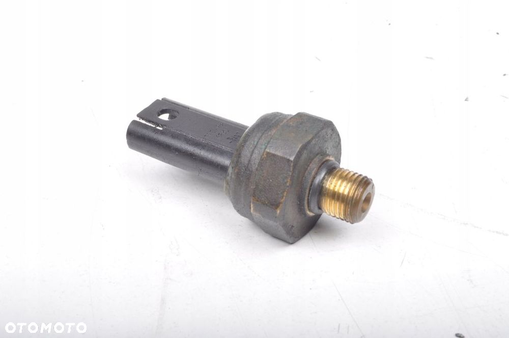 BMW 3 E46 2.0 B CZUJNIK CIŚNIENIA PALIWA 7547883 - 1