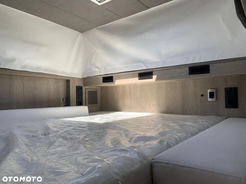 Scania S500 NOWY Koniowóz 5/6-koni STX POP OUT i POP UP - 15