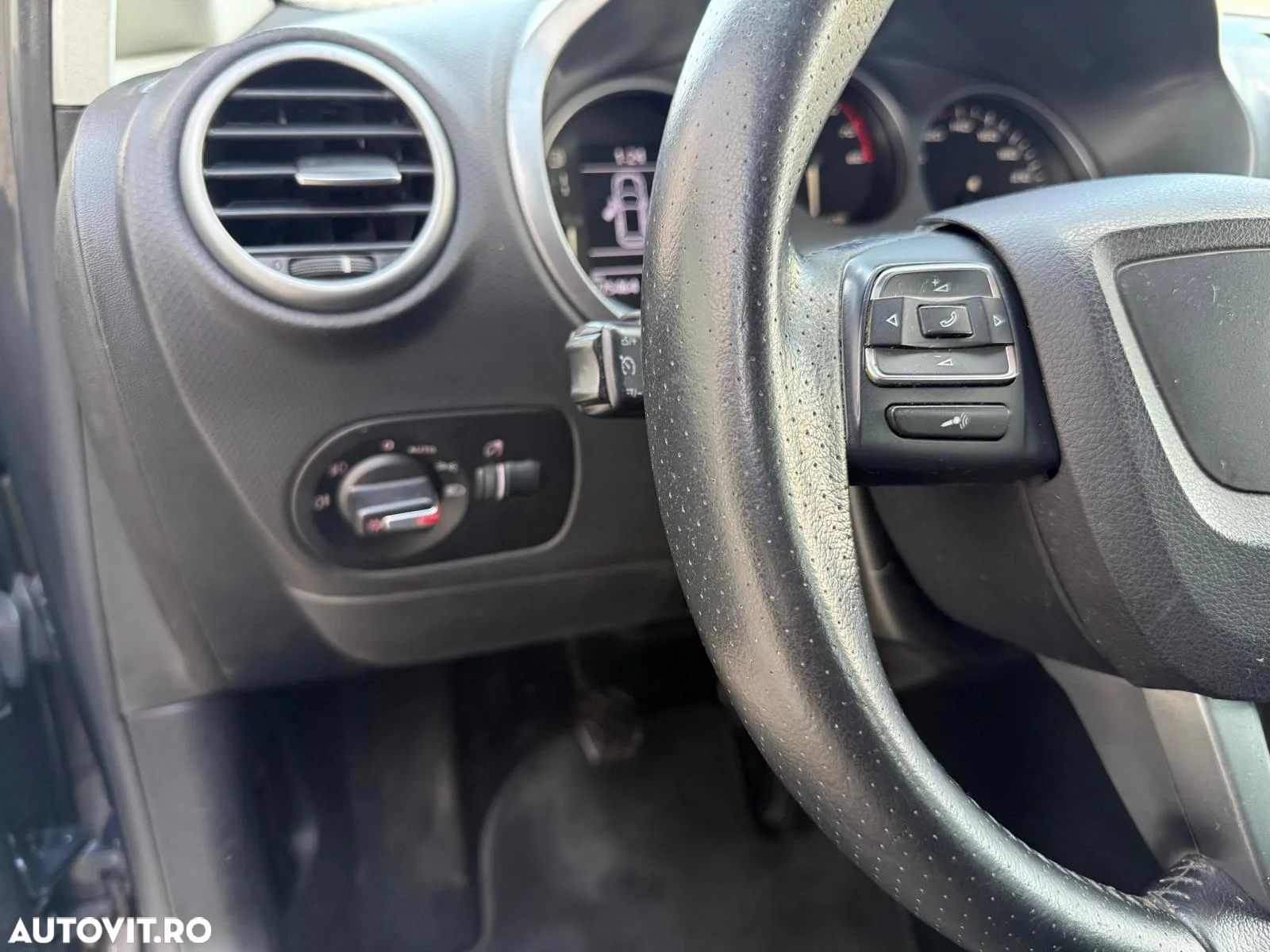 Volkswagen Golf 1.2 TSI BlueMotion Technology Comfortline - 15