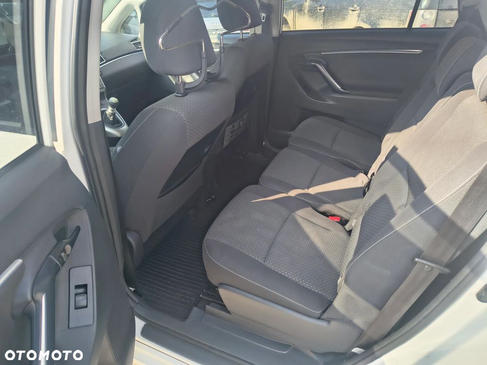 Toyota Verso 2.0 D-4D Active - 7