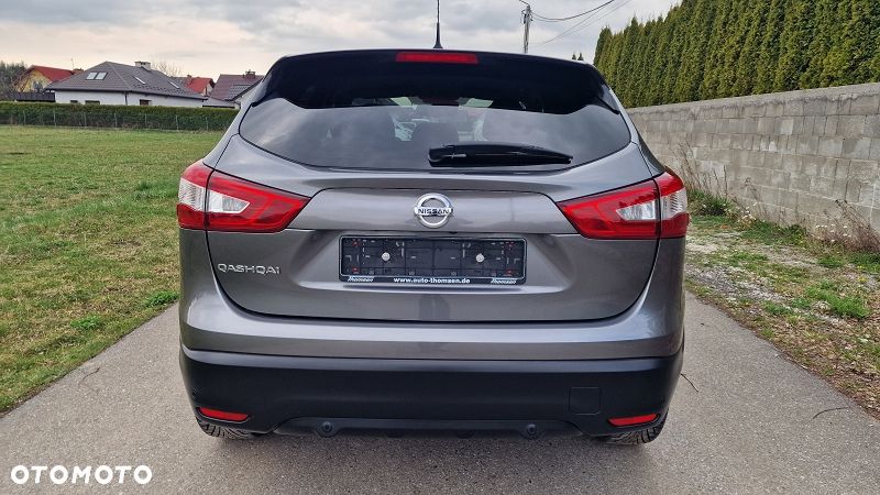 Nissan Qashqai 1.2 DIG-T Xtronic 360 - 16