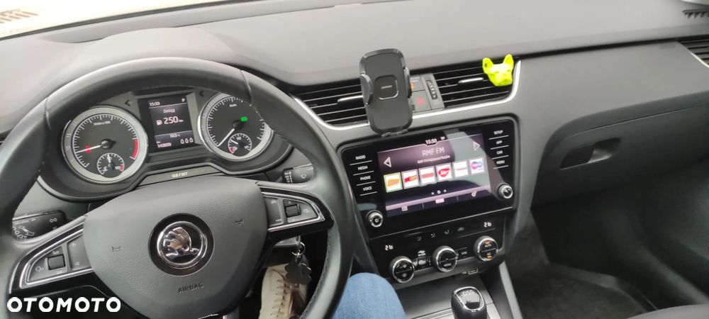 Skoda Octavia 2.0 TDI Style DSG - 14