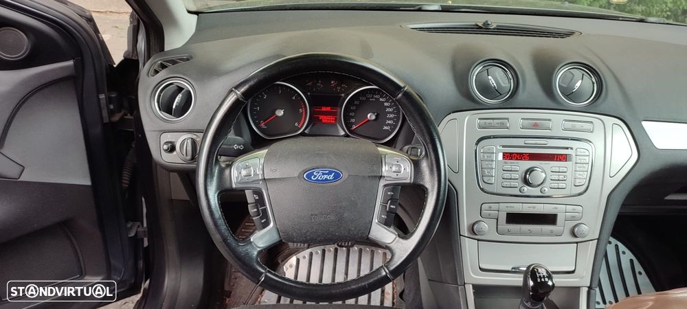 Ford Mondeo SW 1.8 TDCi ECOnetic - 10