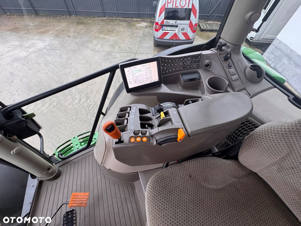 John Deere 6150 R - 15