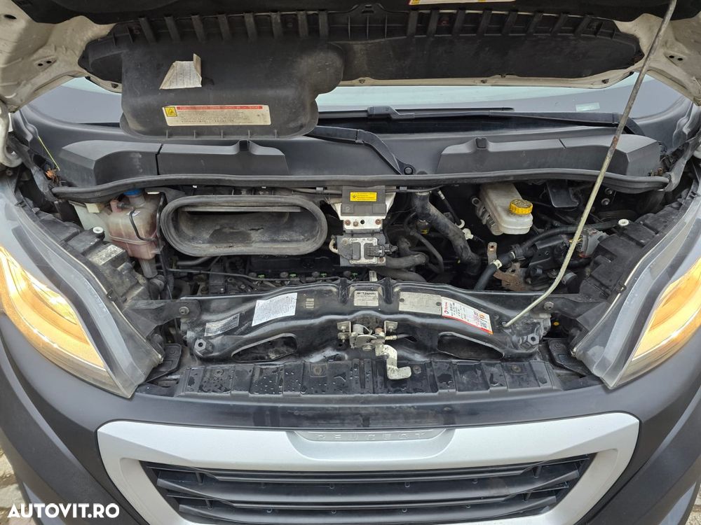 Peugeot Boxer HDi L2H2 S&S TwinCab - 20