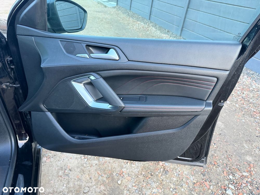 Peugeot 308 PureTech 130 GPF EAT8 Stop & Start GT Pack - 26