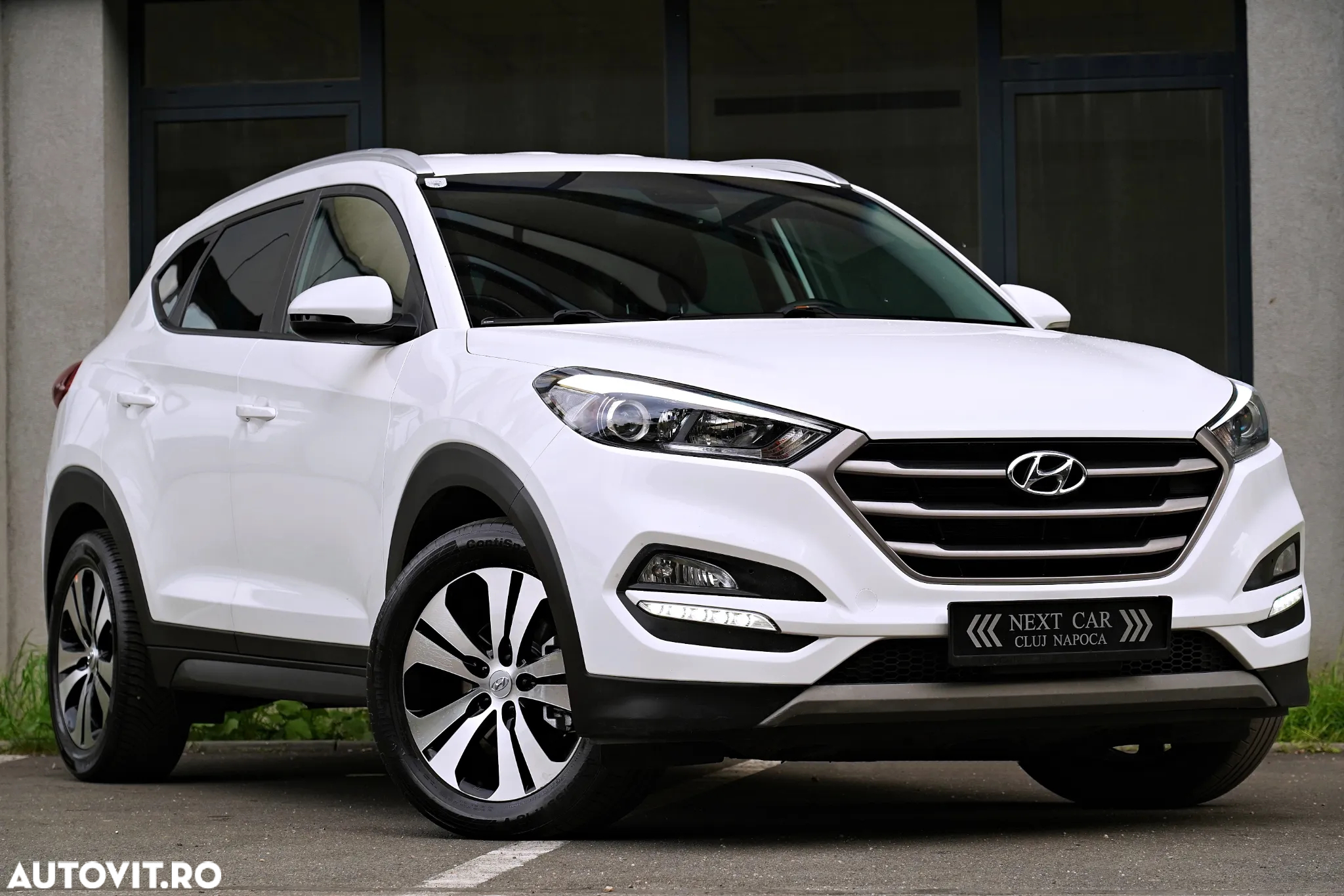 Hyundai Tucson 2.0 CRDI 4WD Automatik Style - 2