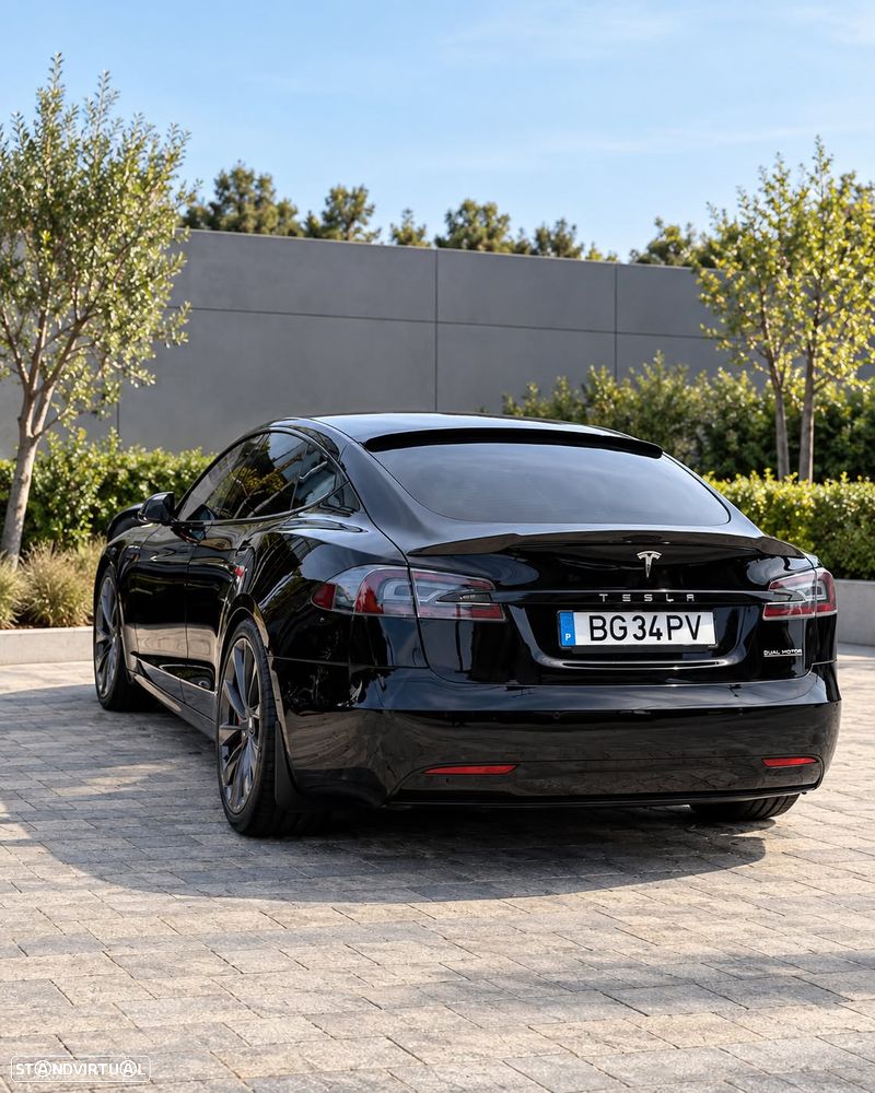 Tesla Model S Performance - 4