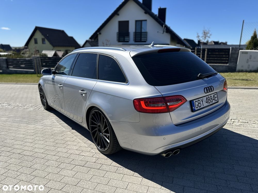 Audi A4 Avant - 5