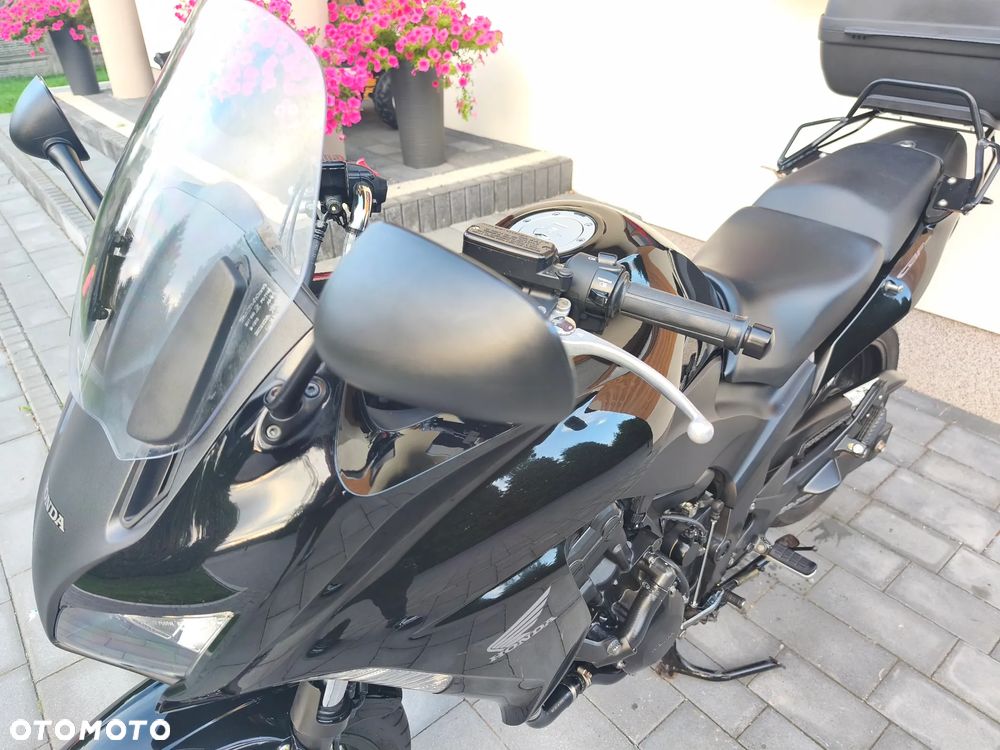 Honda CBF - 21