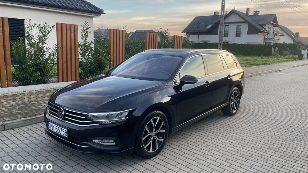 Volkswagen Passat Variant 2.0 TDI SCR DSG Business - 1