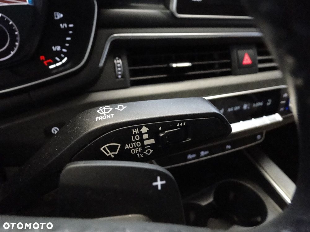 Audi A4 Limousine - 23