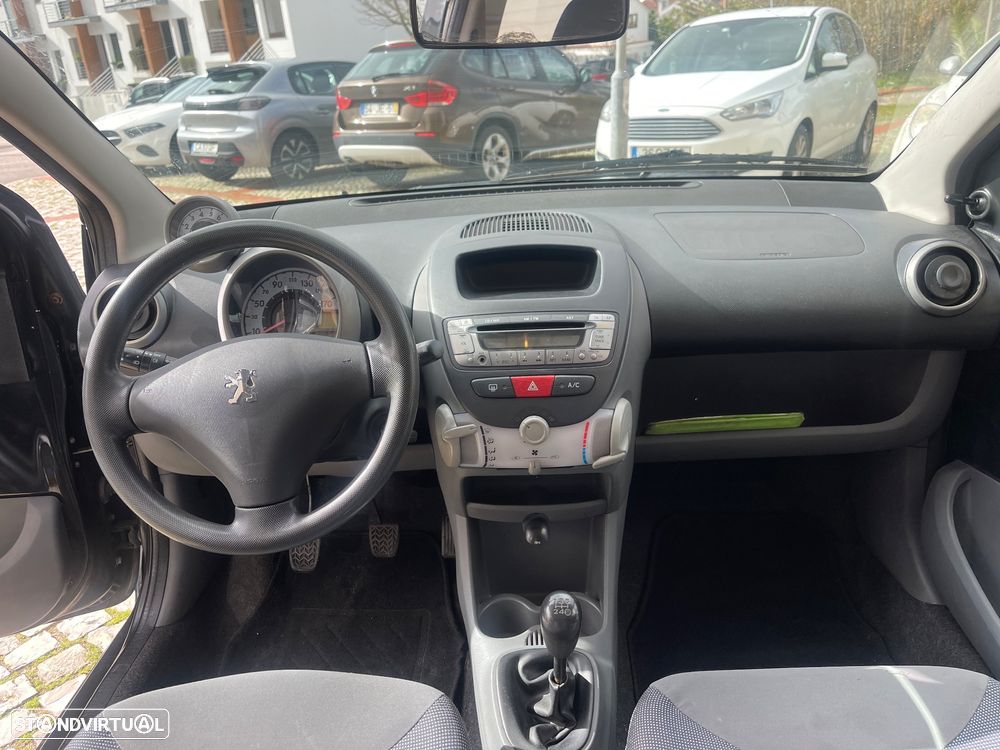 Peugeot 107 1.0 Trendy - 8