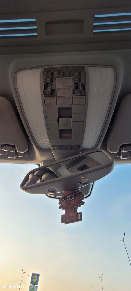 Mercedes-Benz Klasa E 200 CDI DPF BlueEFFICIENCY Automatik Avantgarde - 31