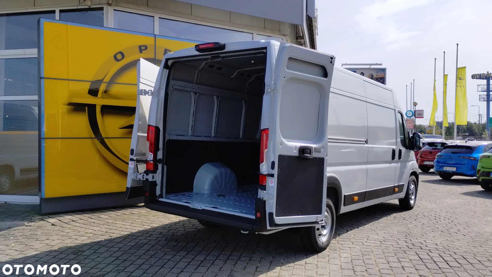 Opel Movano - 7